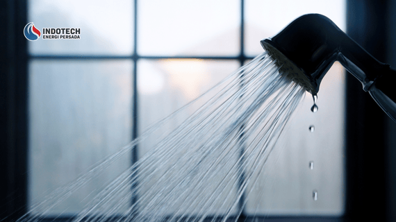 Apakah Mandi Malam Menyebabkan Asam Urat